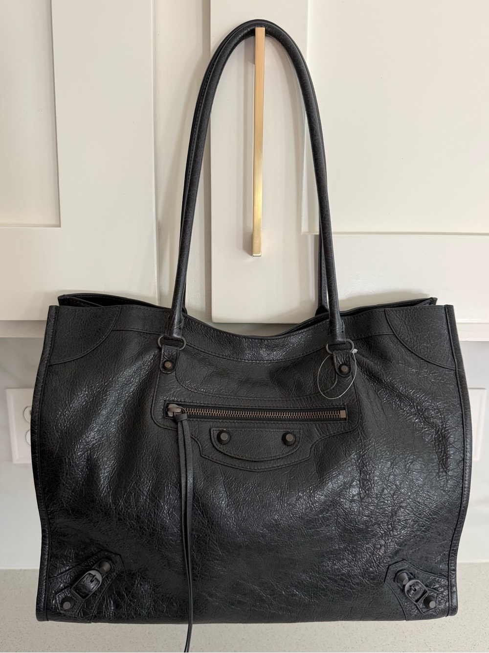 BALENCIAGA Le City Tote Bag Crinkled Black Leather - Picture 2 of 7